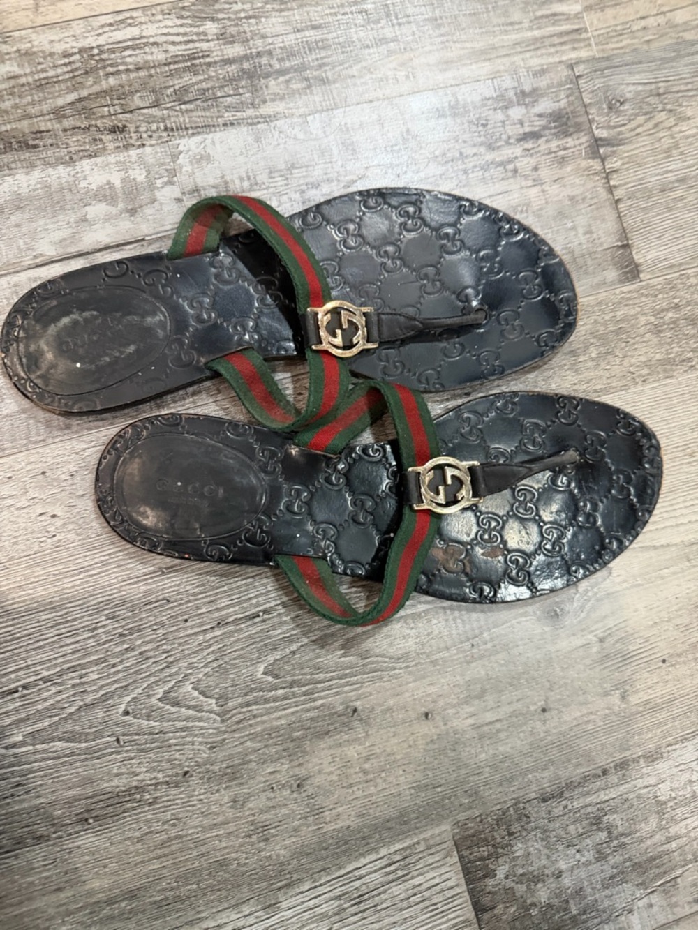 Gucci Black Sandal with Red and Green Web Straps and Gold GG Accent